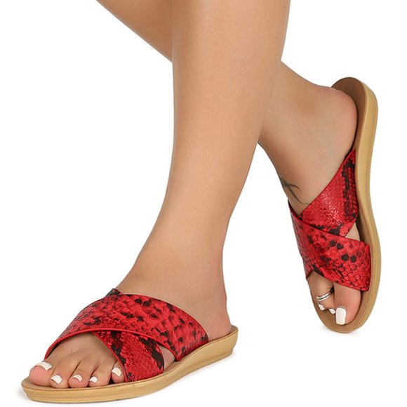 qupid criss cross sandals